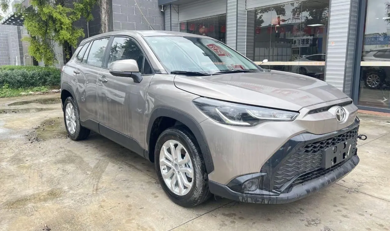 Toyota 2023 Front Landa 2.0 Stepless Elite Edition Automatic Gear 3