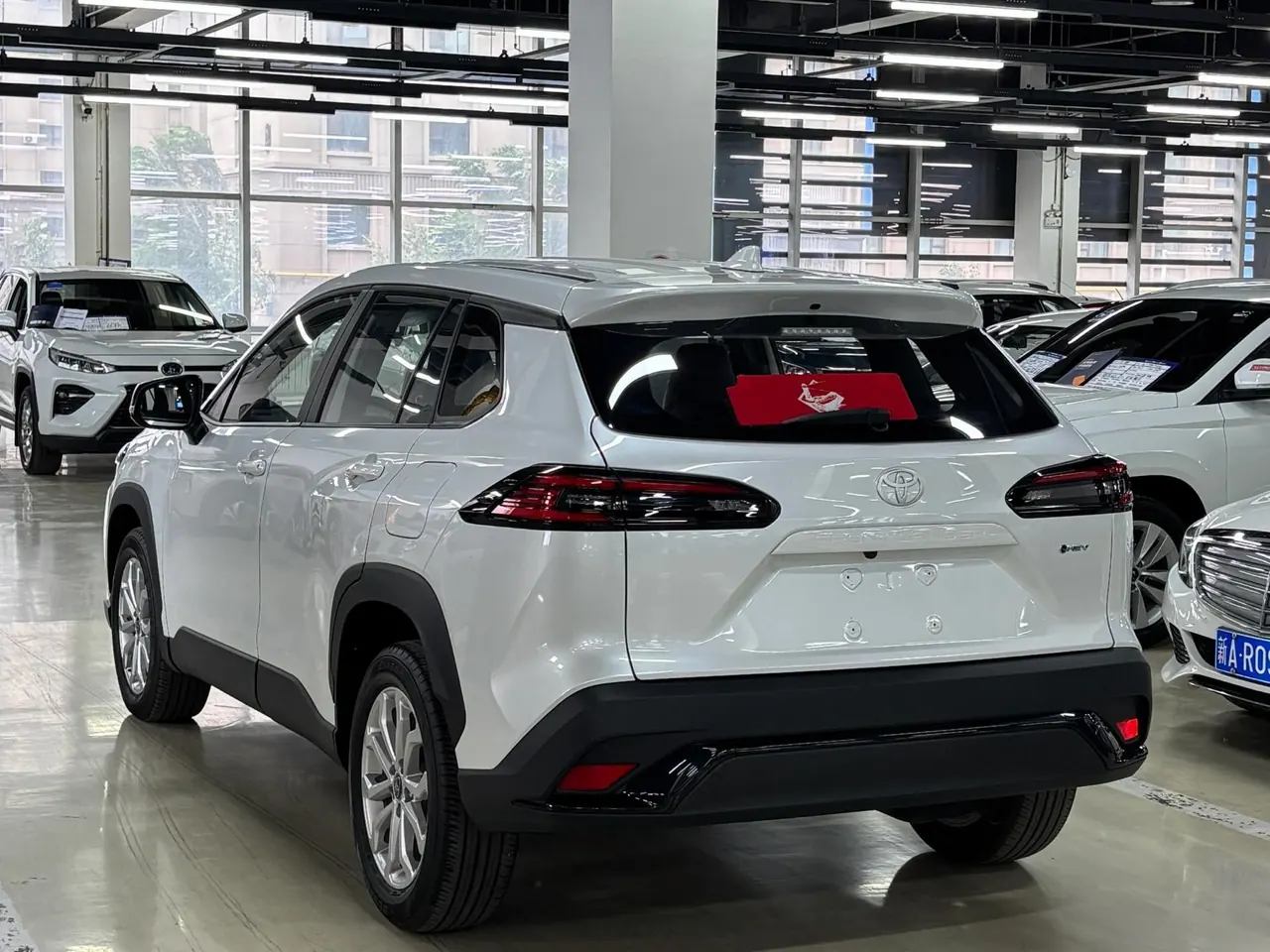 Toyota 2026 Fenglanda Shuangqing 2.0 Stepless Intelligent Electric Hybrid Leading PLUS Edition Automatic Gear 2