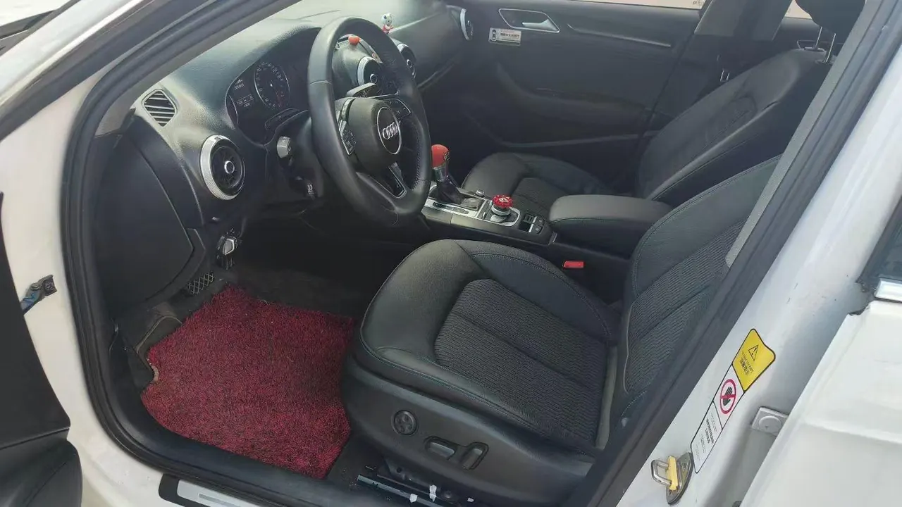 Audi 2020 A3 Sportback 1.4TFSI 35TFSI sports automatic 5
