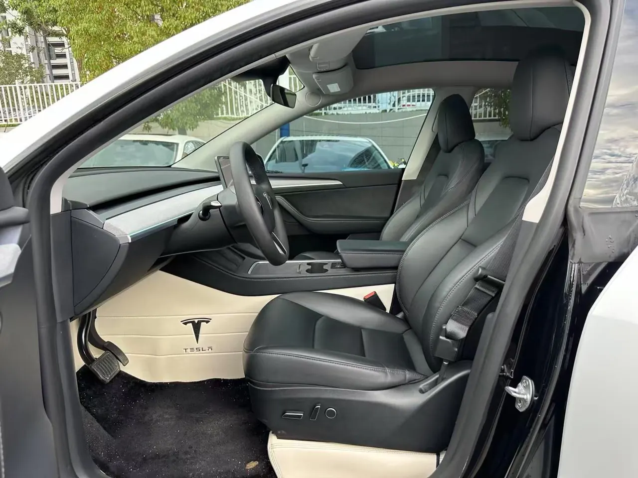 Tesla 2023 Model Y long endurance all-wheel drive version automatic transmission 8