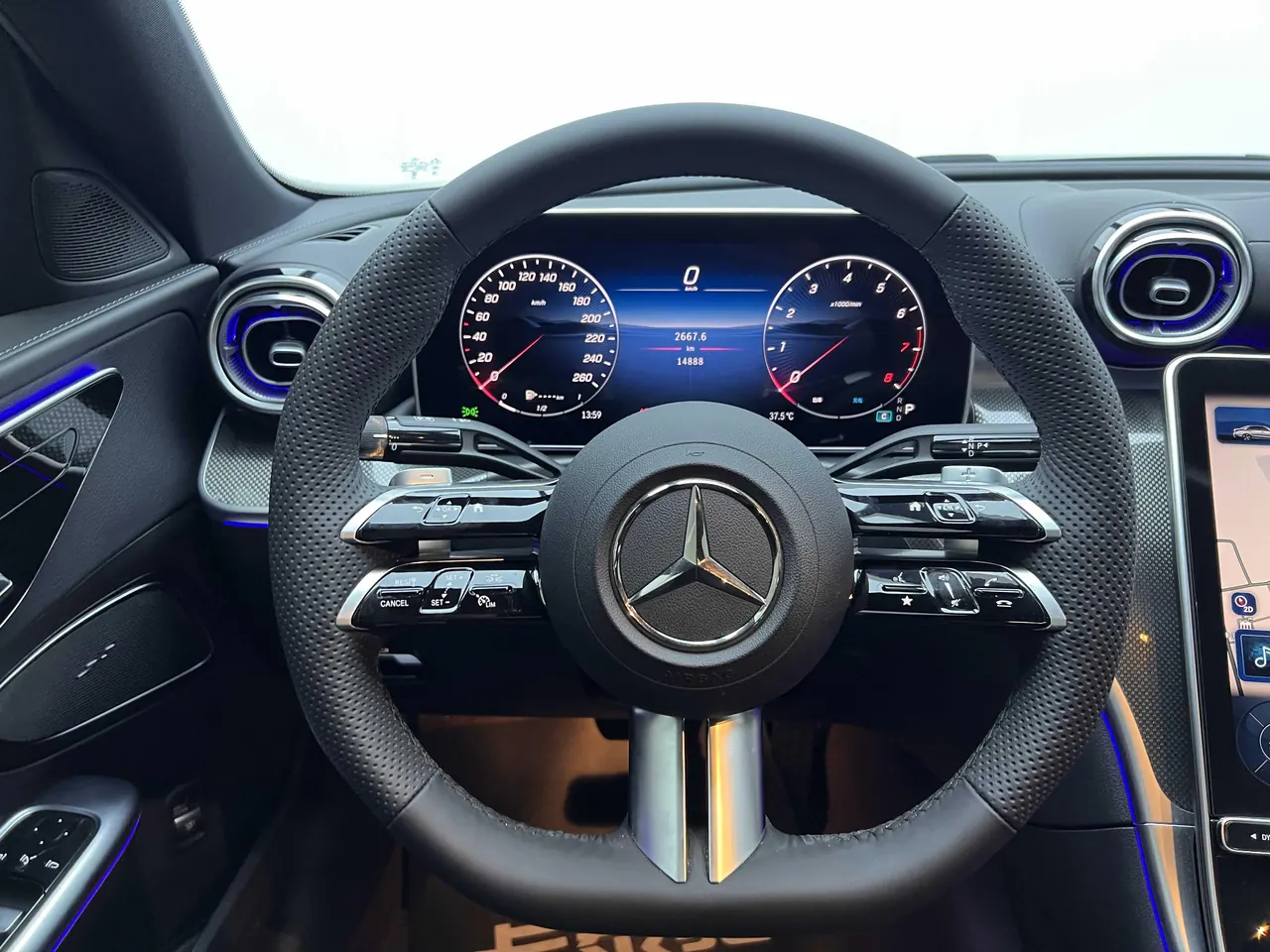 Mercedes Benz Class C 2025 C 260 L 48V 1.5T Sports Edition Automatic Gear 16