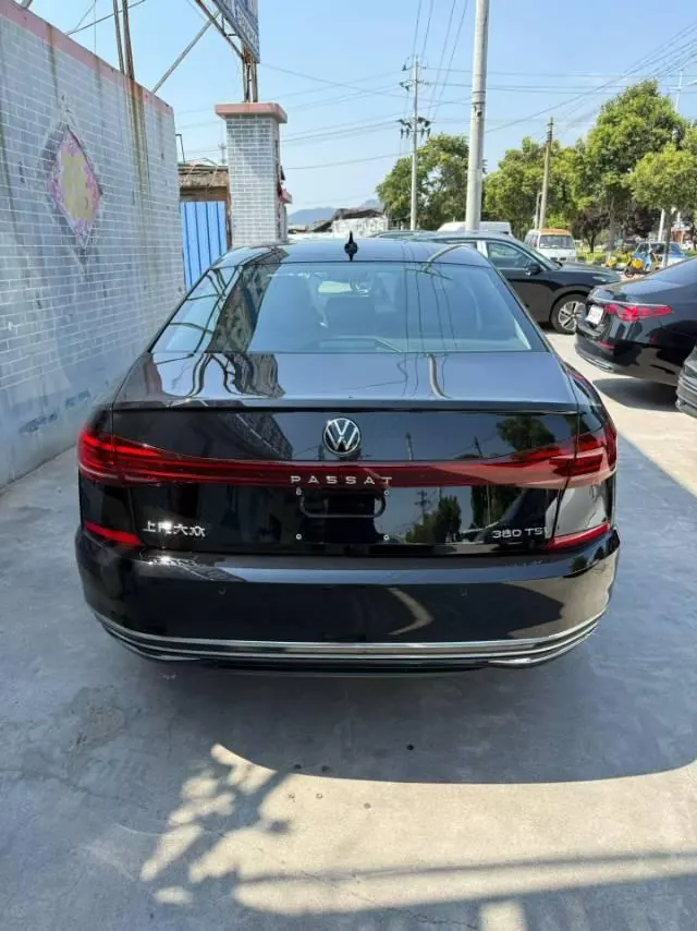 Volkswagen 2026 Passat 2.0TSI 380TSI Subut Longteng Edition Automatic Gear 4