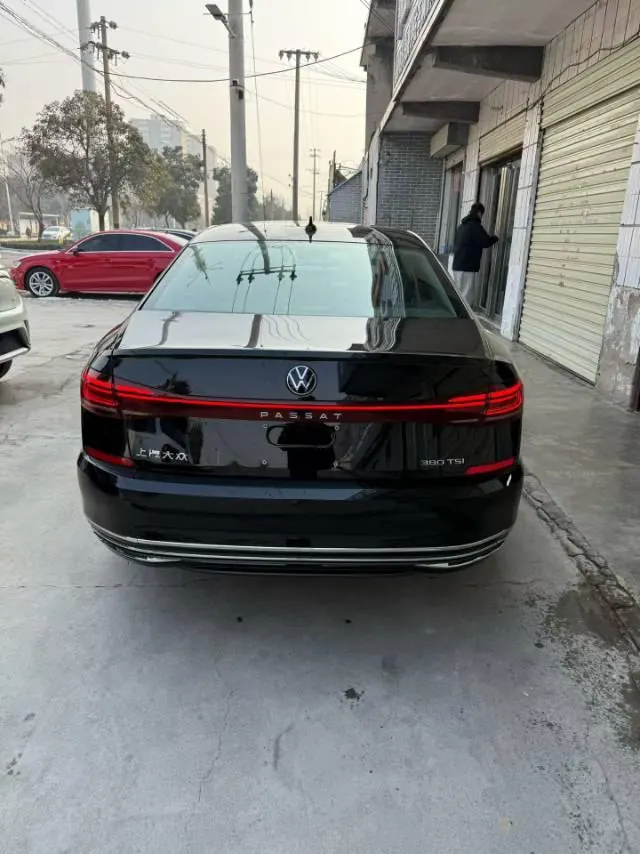 Volkswagen 2026 Passat 2.0TSI 380TSI outstanding star dragon version automatic gear 4