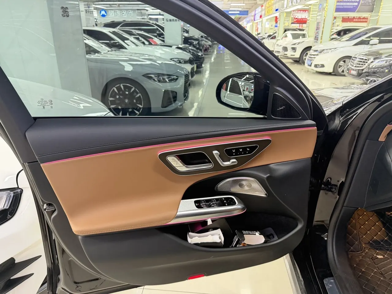 Mercedes Benz E-Class 2026 model E 300 L 48V 2.0T Luxury Edition Automatic 3