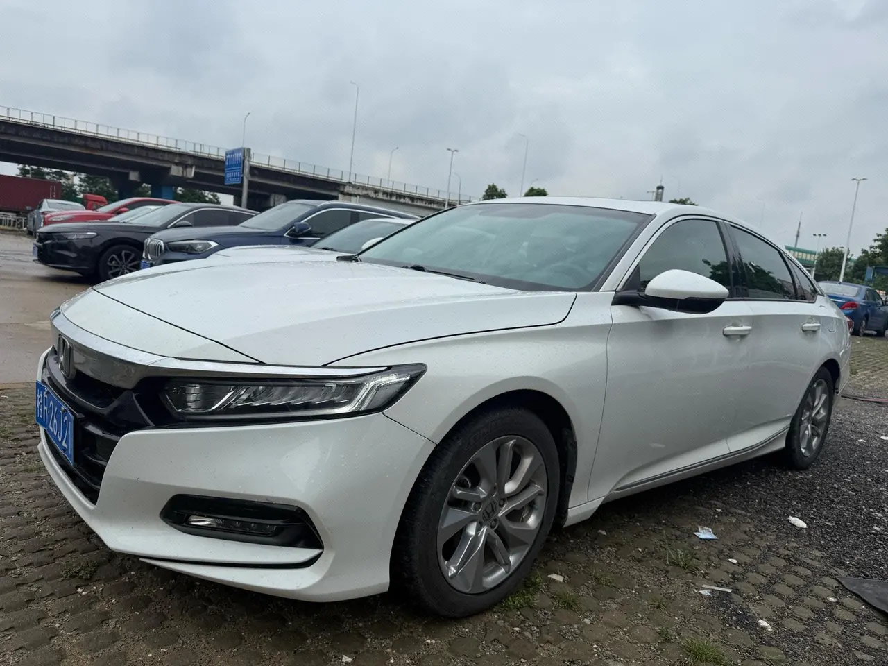 Open image lightbox: Honda 2021 10th Generation Accord 1.5T Stepless 260TURBO Luxury Star Limited Edition Automatic Gear
