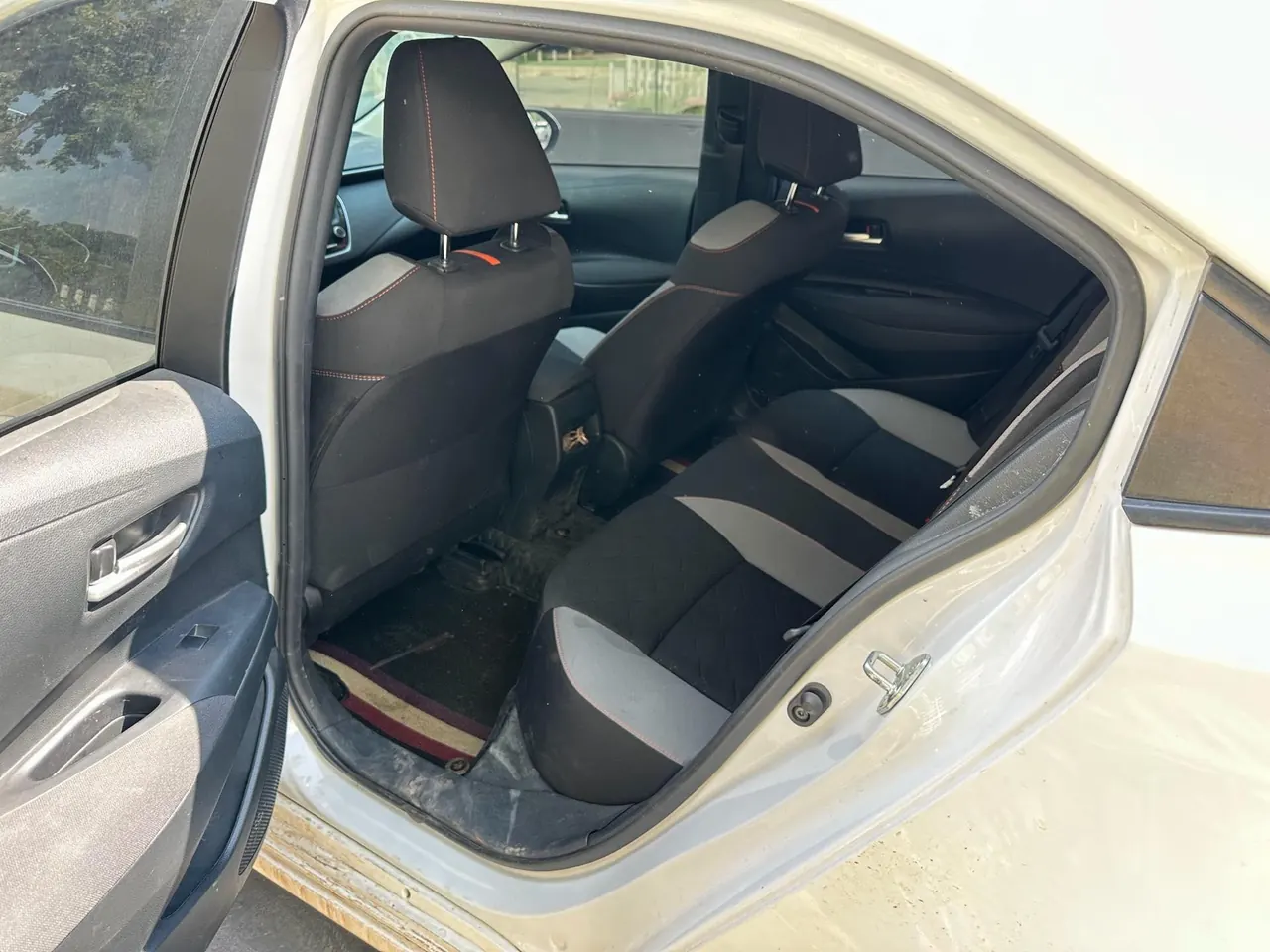 Toyota 2022 Lei Ling 1.2T Stepless 185T Sports Edition Automatic Gear 5