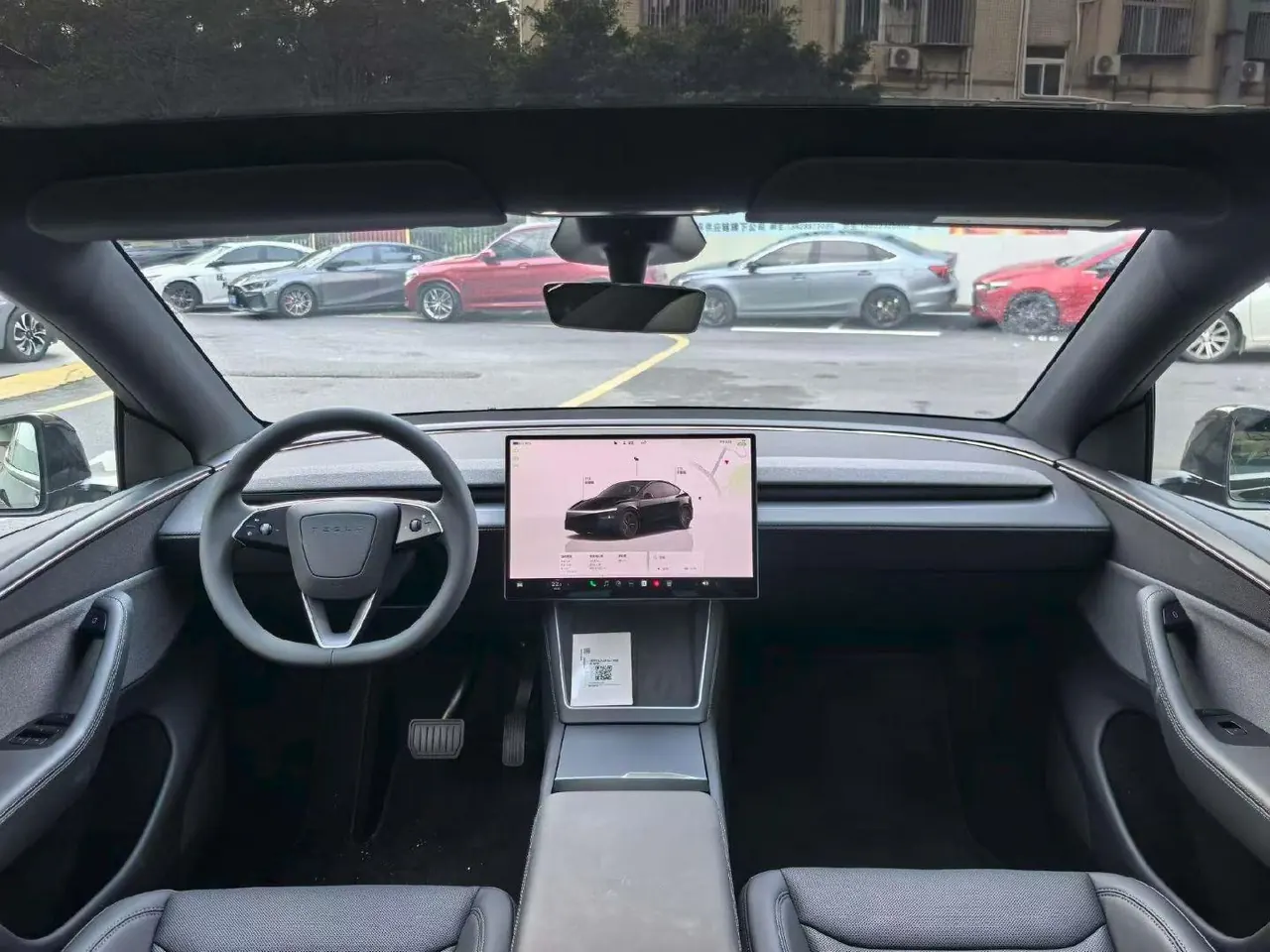 Tesla 2026 Model Y Rear-Wheel-Drive Automatic 6
