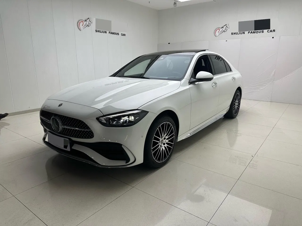打开图片灯箱:Mercedes Benz Class C 2026 C 260 L 48V 2.0T Sports Edition Automatic Gear