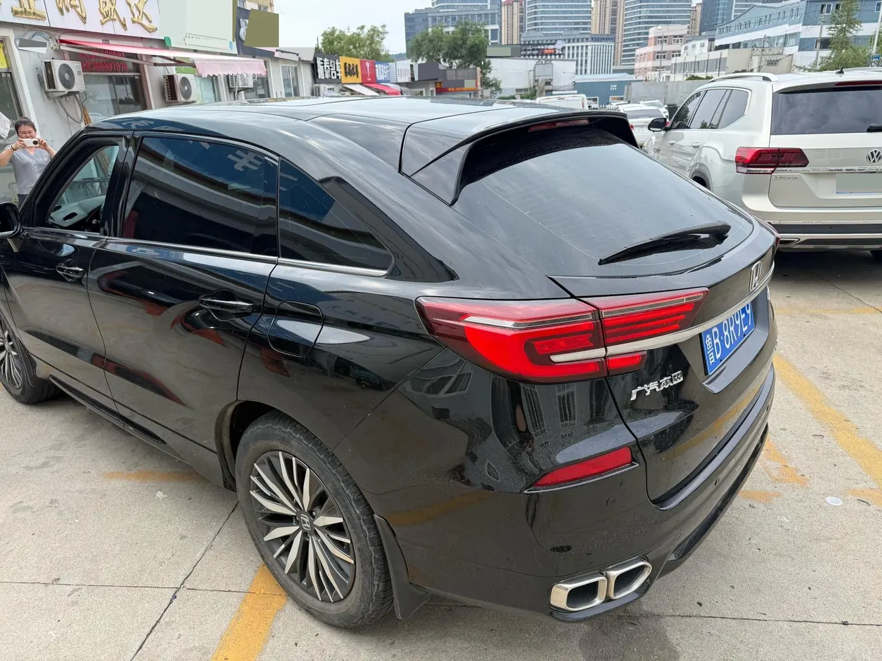 Honda 2020 Crown Road 2.0T 370TURBO Two-Drive Deluxe Automatic Gear 5