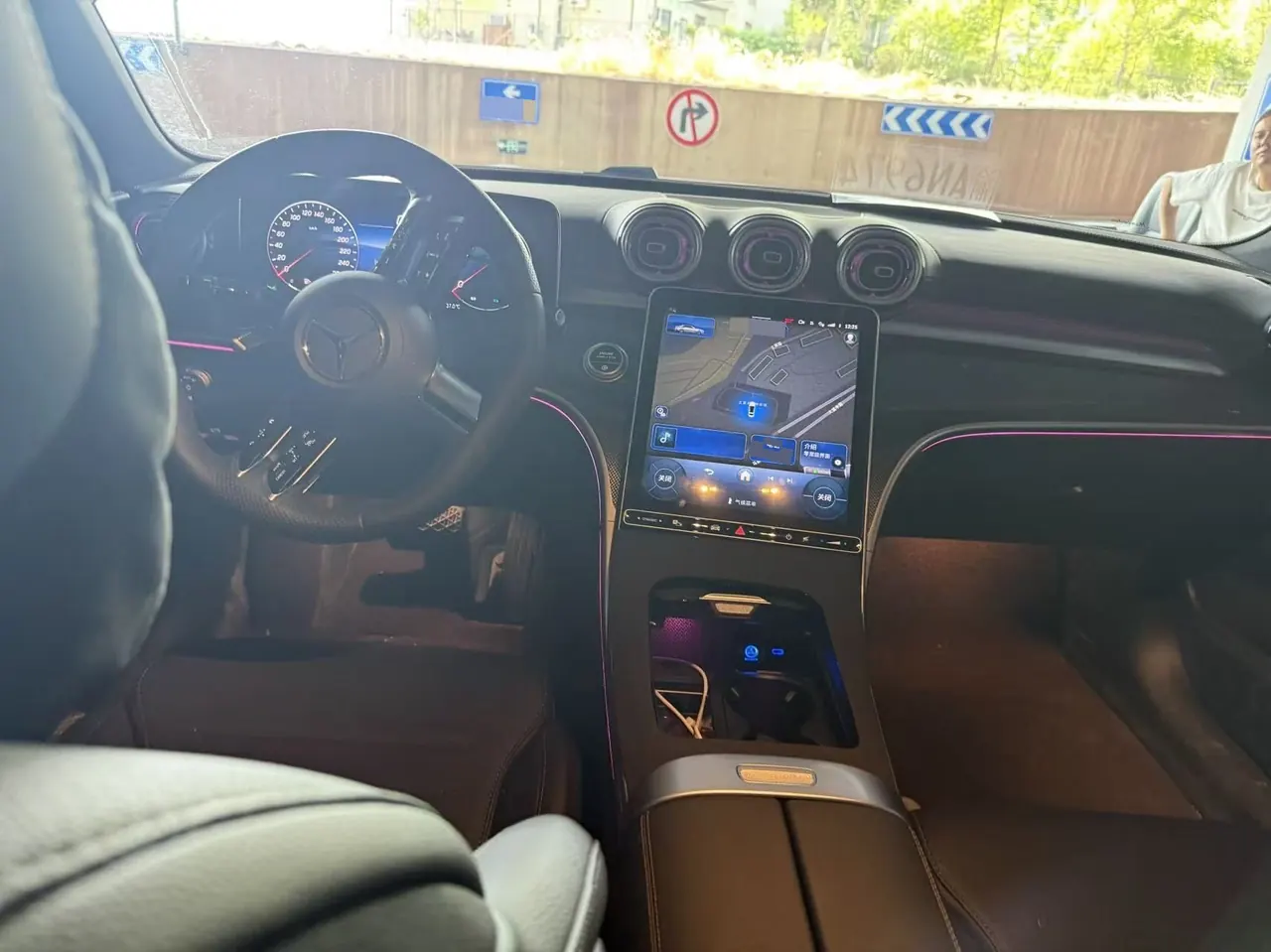 Mercedes Benz Class C 2026 C 260 L 48V 2.0T Sports Edition Automatic Gear 4
