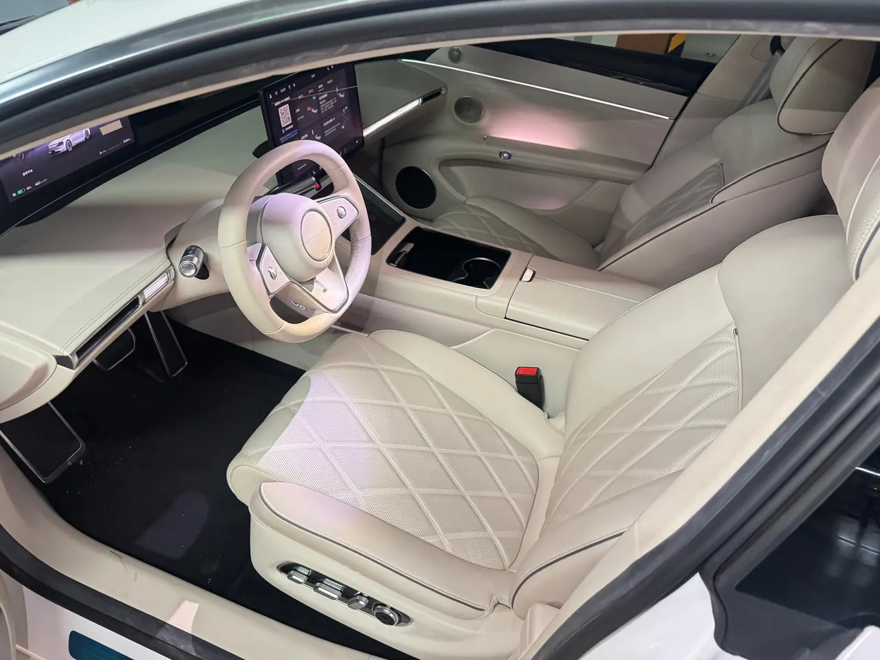Luxeed 2024 S9 Ultra 4-wheel drive flagship automatic gear 5