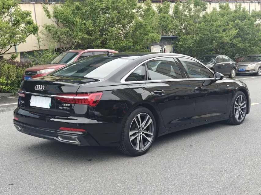 Audi 2020 A6L 2.0TFSI 45TFSI Selected Dynamic Automatic 2