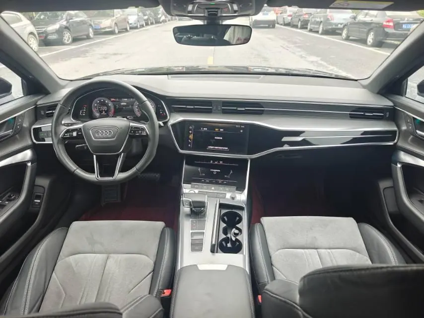 Audi 2020 A6L 2.0TFSI 45TFSI Selected Dynamic Automatic 4