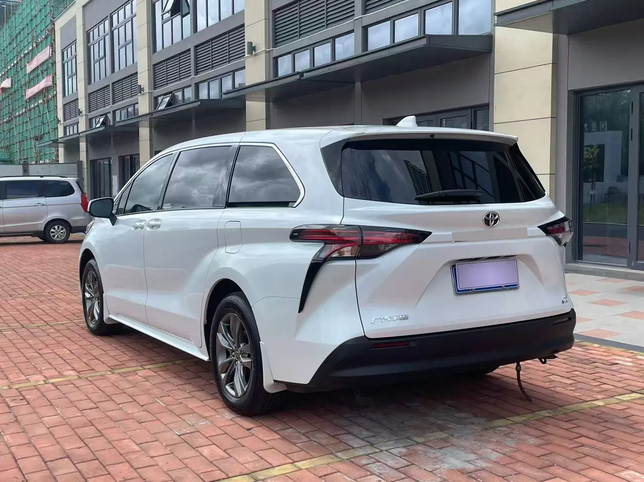 Toyota 2026 Sana 2.5 Stepless Two-Drive Comfort Edition Automatic Transmission 10