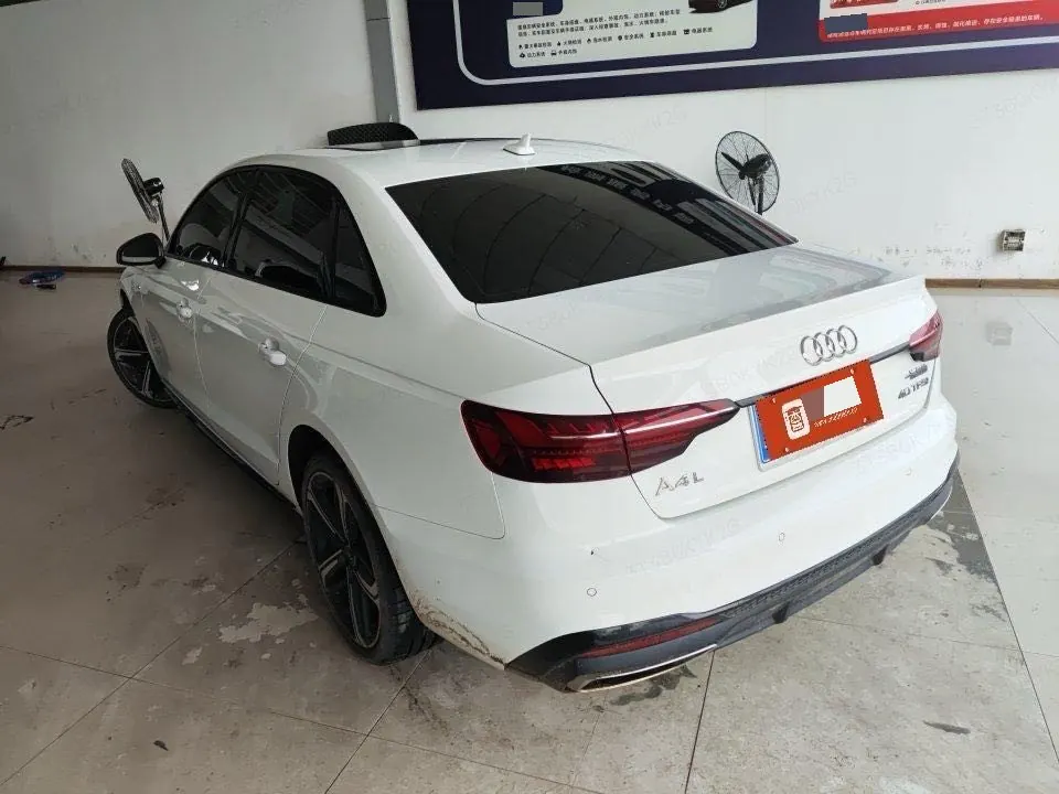 Audi 2024 A4L 2.0TFSI 40TFSI Deluxe Dynamic Automatic 4