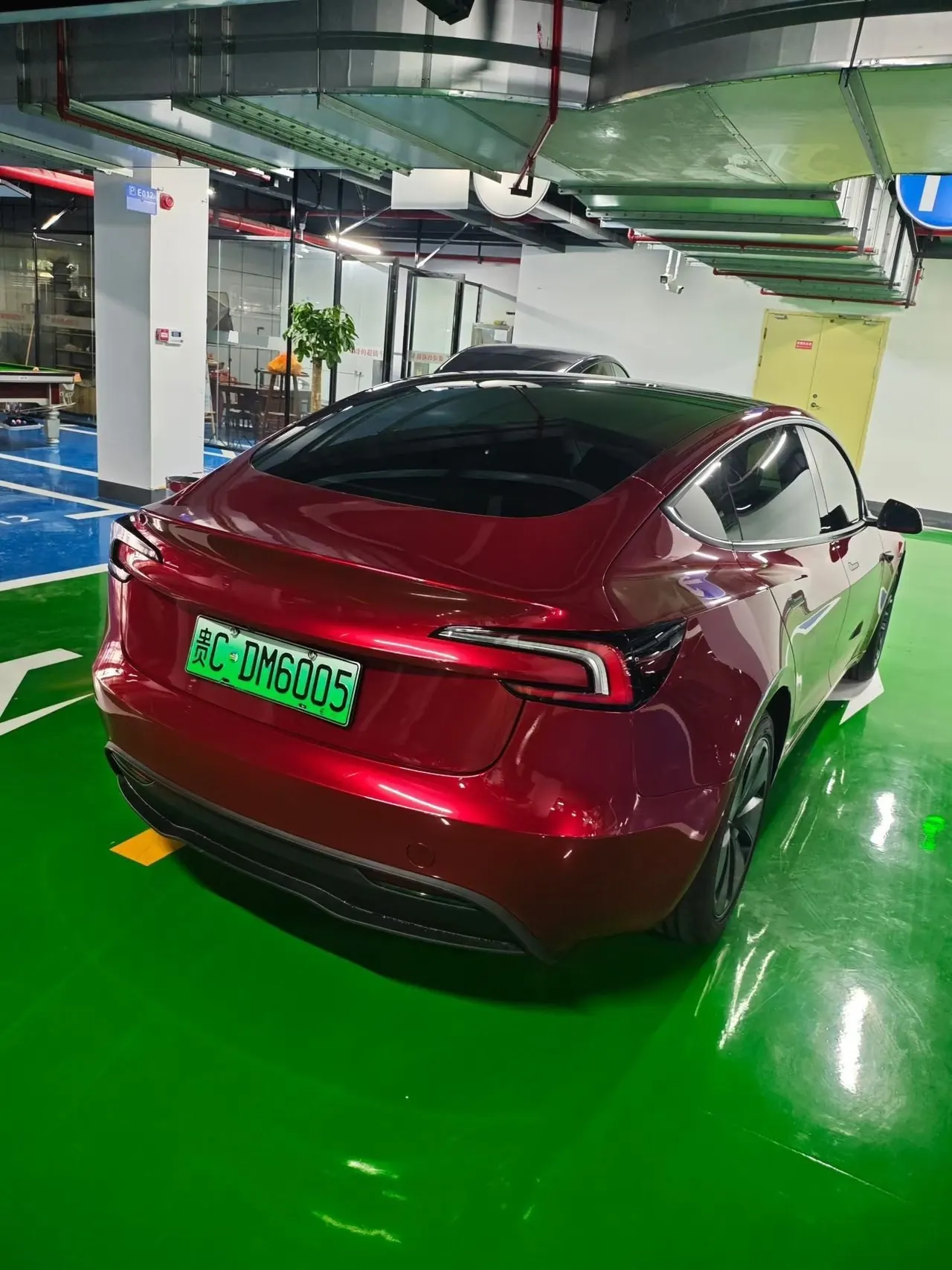 Tesla 2025 Model 3 Rear-Wheel-Drive Edition (facelift) Automatic Transmission 4