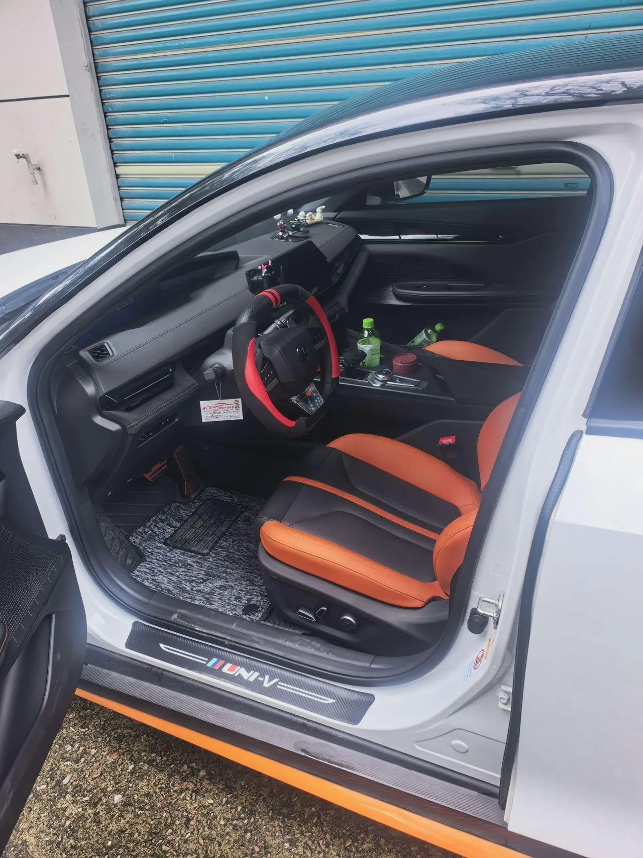 ChangAn 2024 UNI-V 1.5T Distinguished Sports Automatic 2