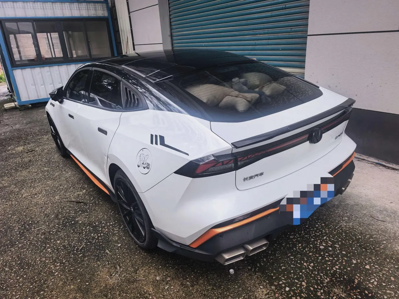 ChangAn 2024 UNI-V 1.5T Distinguished Sports Automatic 5