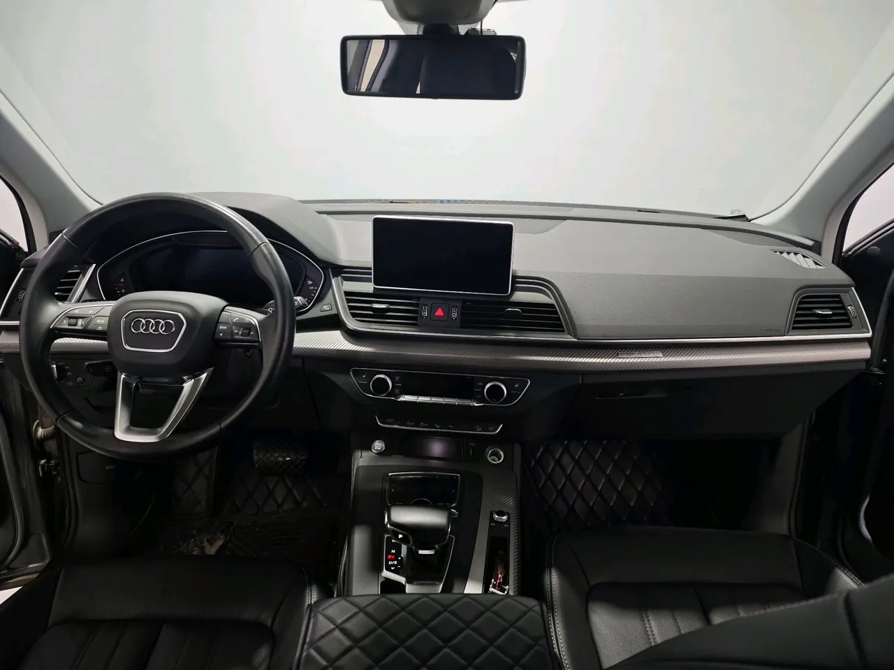 Audi 2020 Q5L 2.0TFSI 45TFSI exclusive sports automatic 12