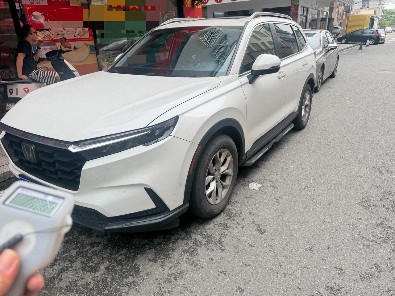 Open image lightbox: Honda 2024 CR-V 1.5T Stepless 240TURBO Two-Drive Front Edition 7-seat Automatic Gear