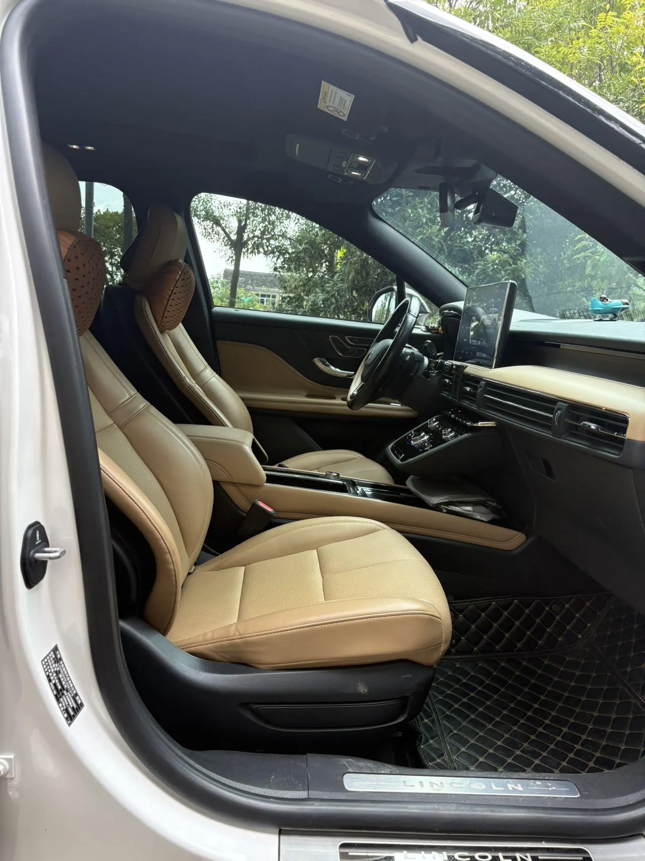 Lincoln 2020 adventurer 2.0T two-wheel drive elegant version of automatic gear 8
