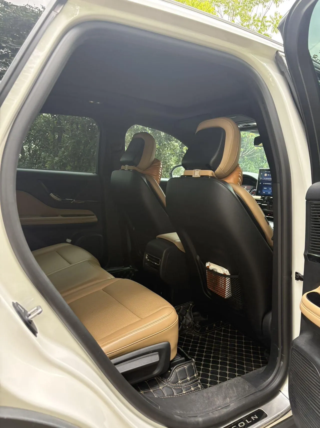 Lincoln 2020 adventurer 2.0T two-wheel drive elegant version of automatic gear 9