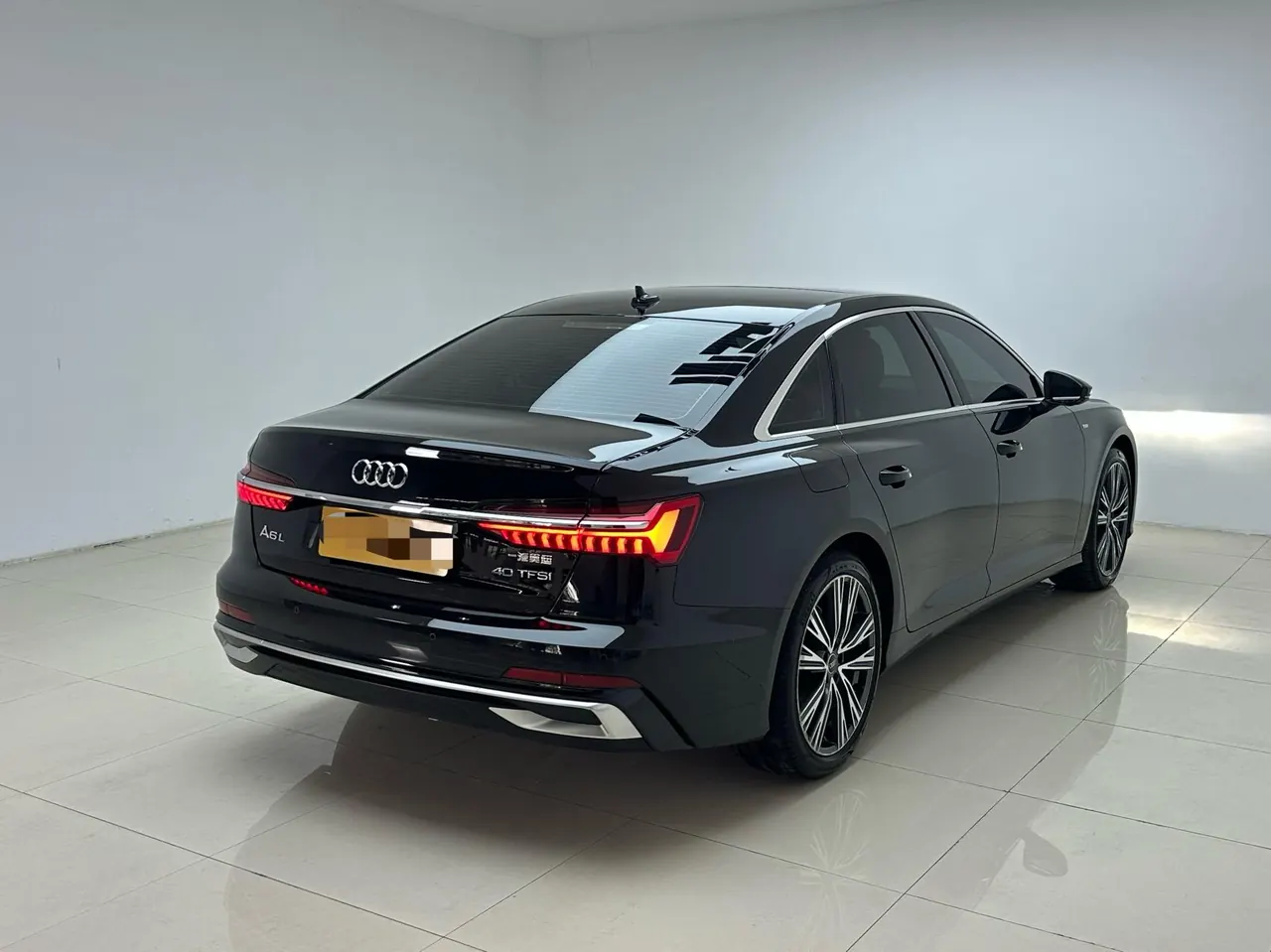 Audi 2024 A6L 2.0TFSI 40TFSI Deluxe Dynamic Automatic 2
