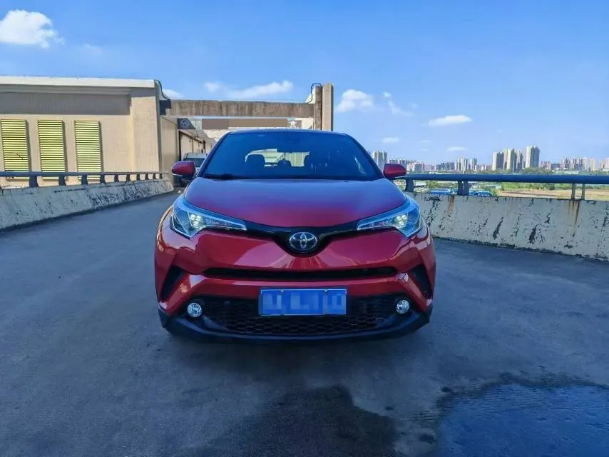 Toyota 2020 C- HR 2.0 Stepless Deluxe Edition Automatic Gear 2