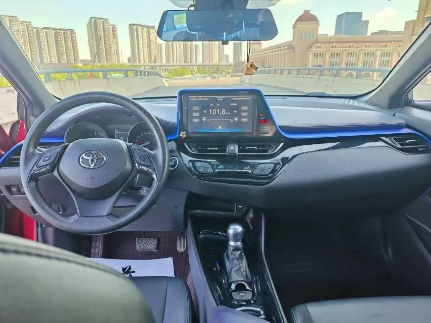 Toyota 2020 C- HR 2.0 Stepless Deluxe Edition Automatic Gear 8