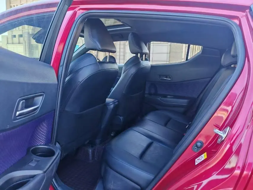 Toyota 2020 C- HR 2.0 Stepless Deluxe Edition Automatic Gear 9