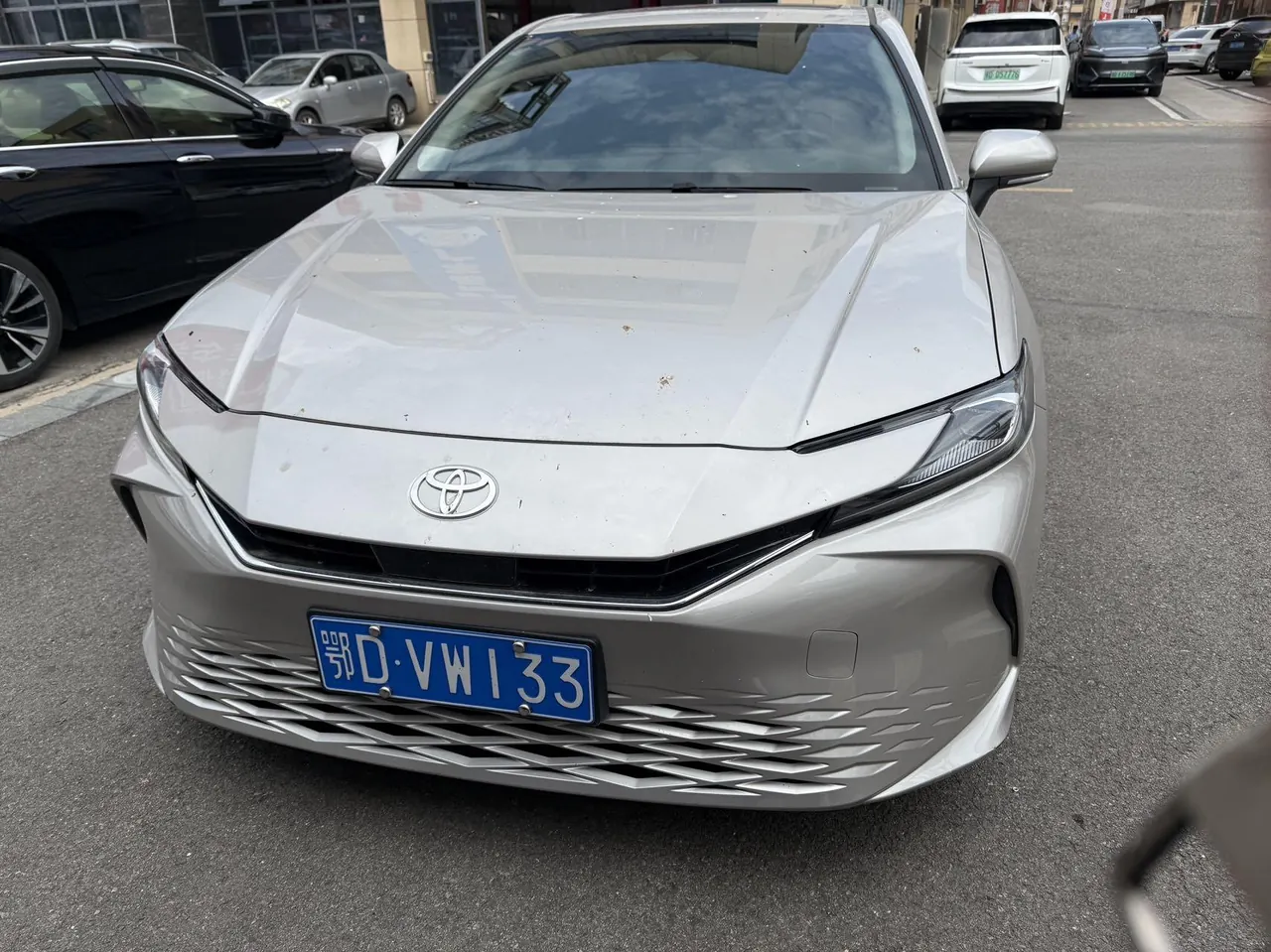 Toyota 2025 Camry Dual Engine 2.0HG Stepless Brilliant Edition Automatic Gear 2