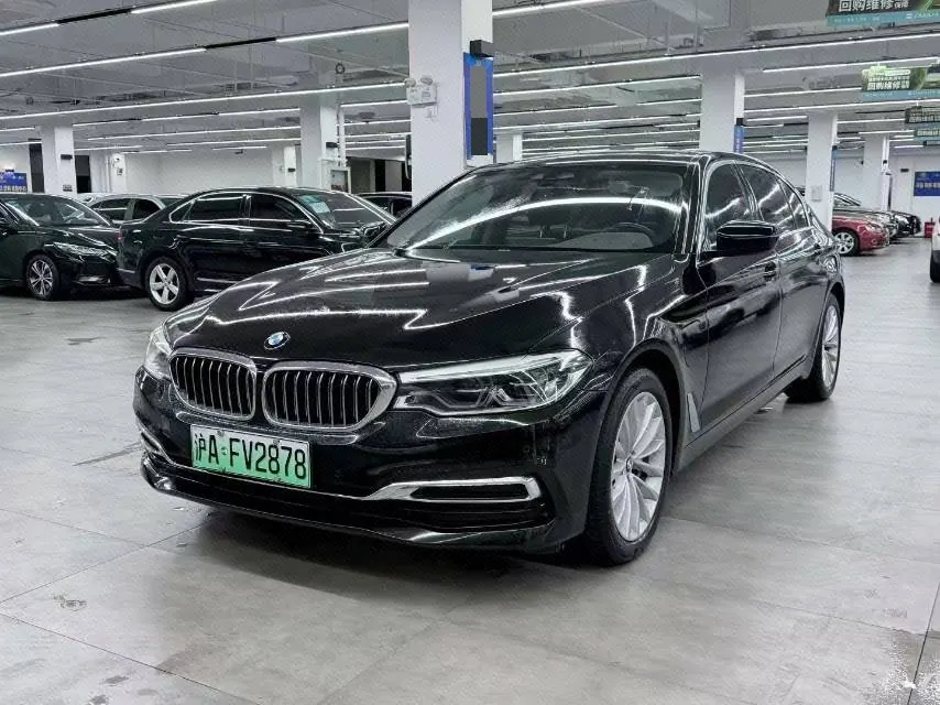 Open image lightbox: BMW 5 series new energy 2020 530Le 2.0T mileage upgraded luxury package automatic gear