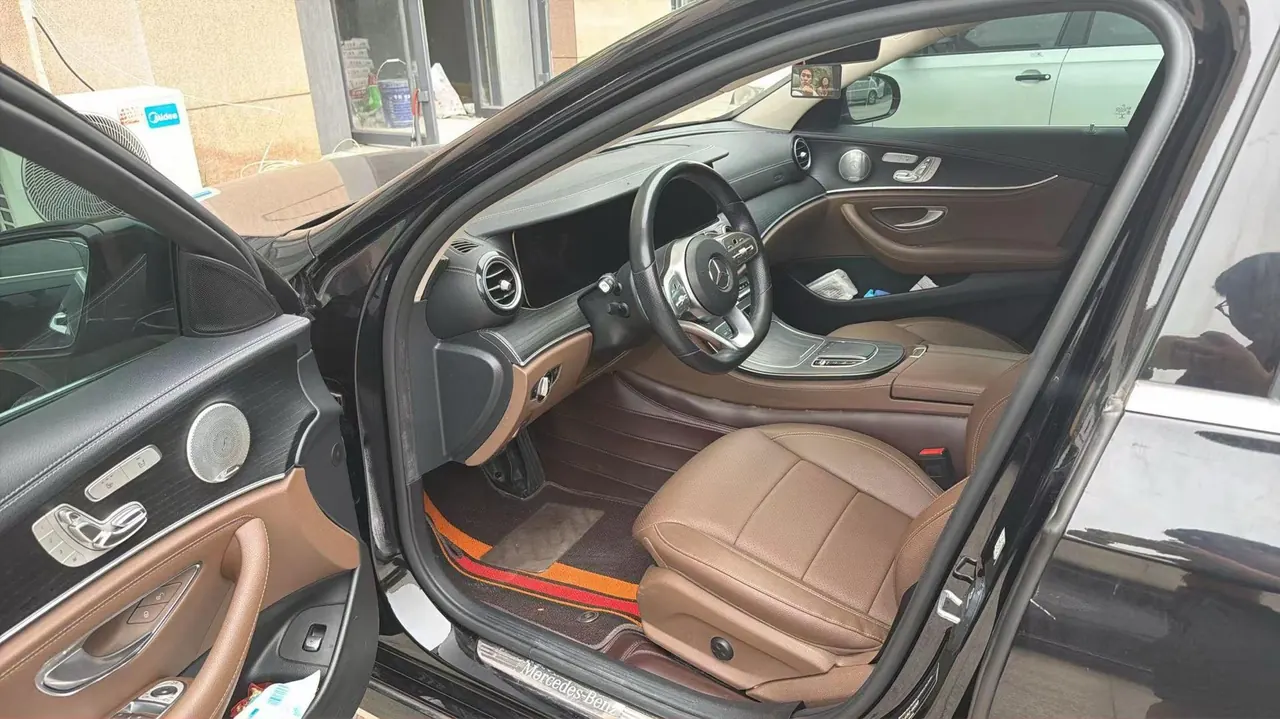 Mercedes Benz E Class 2020 E 300 L 2.0T Sports Luxury Automatic Gear 5
