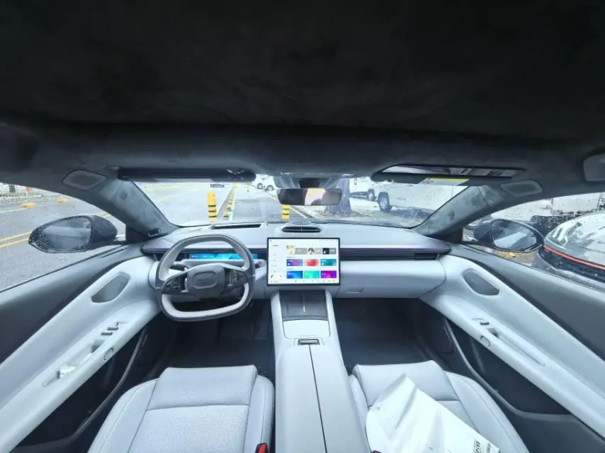 LYNK&amp;CO 2025 LYNK&amp;CO Z10 95kWh 806km rear drive smart drive Max automatic gear 4