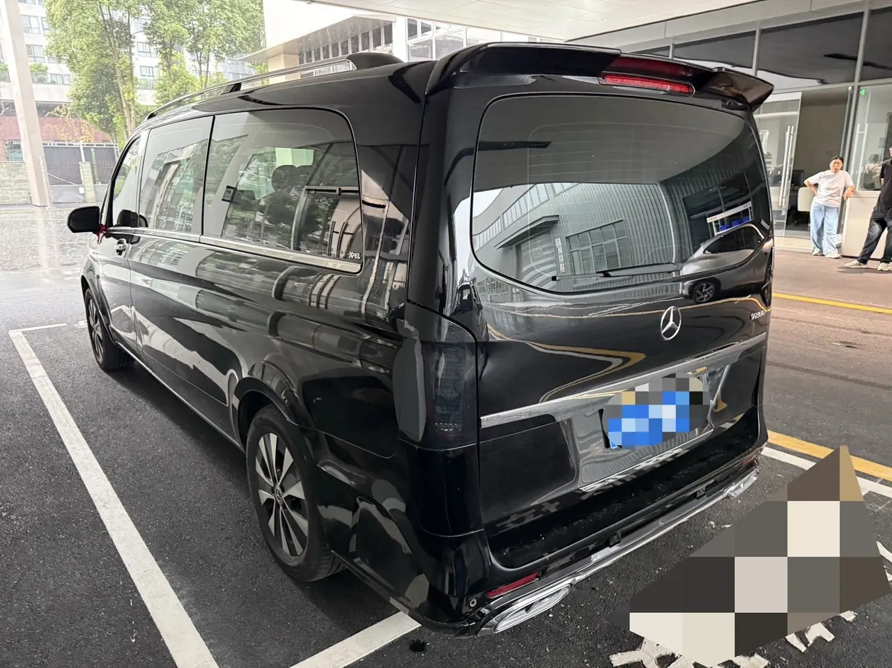 Mercedes Benz 2021 Vito 2.0T Elite Edition 7-seat Automatic Gear 4