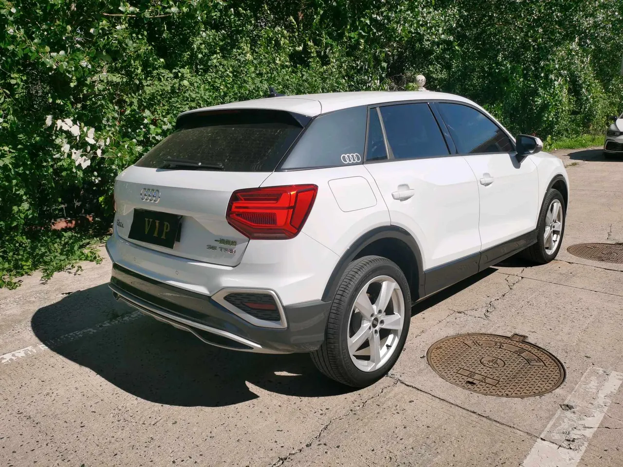 Audi 2020 Q2L 1.4TFSI 35TFSI Fashion Elegant Automatic 4