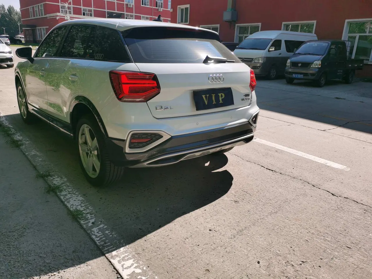 Audi 2020 Q2L 1.4TFSI 35TFSI Fashion Elegant Automatic 6