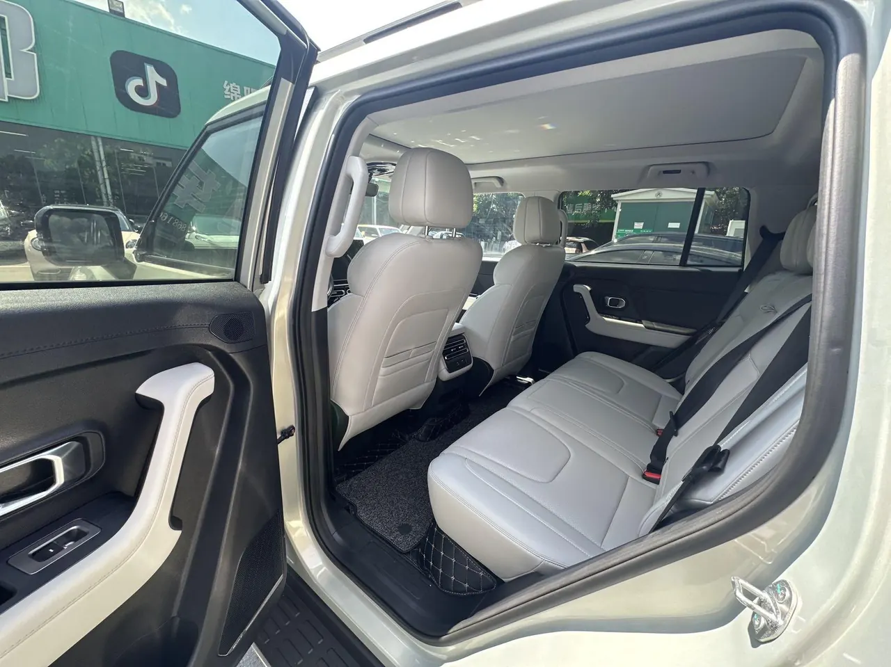 Jetour 2025 ShanHai T1 C- DM 1.5T 150km Haihai Automatic Gear 3