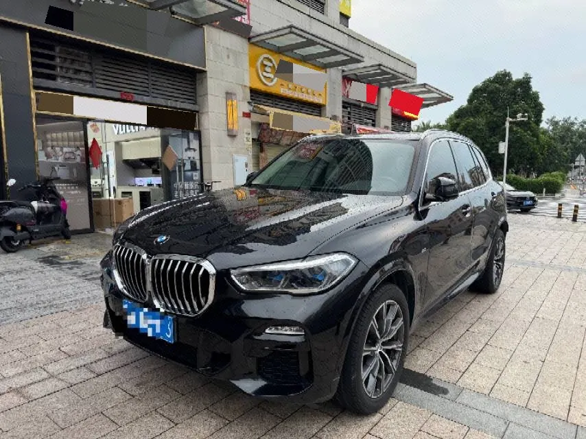 打开图片灯箱:BMW X5 (Imported) 2021 X5 xDrive40i 3.0T M Sports Suit (Modified) Automatic Gear