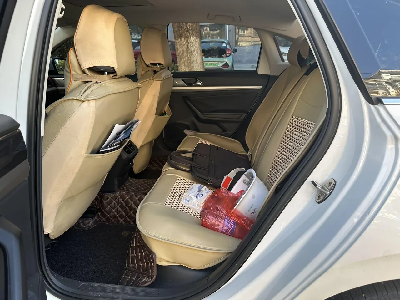 Volkswagen 2021 Lavida 1.5 Comfort Edition Automatic Gear 5