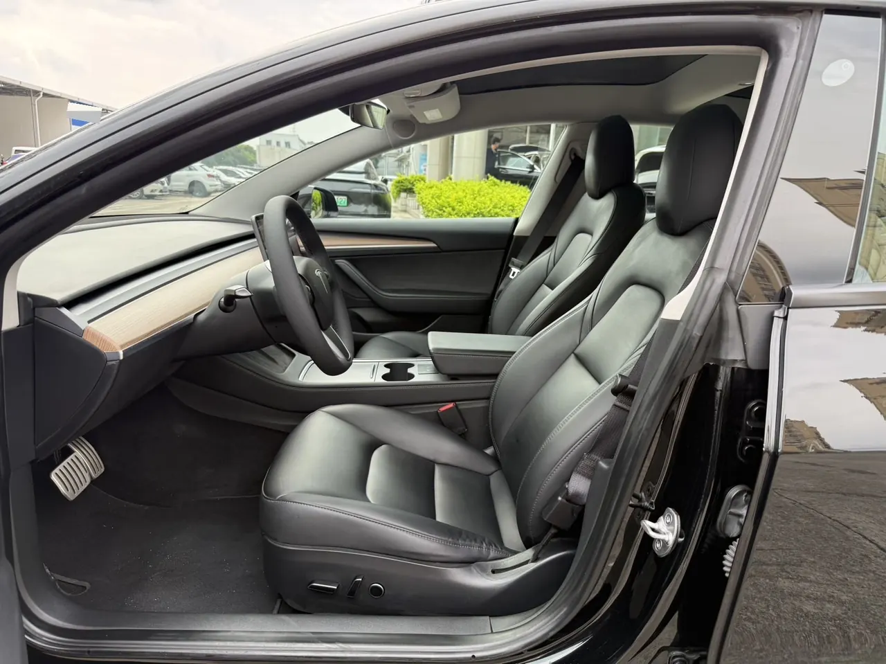 Tesla 2021 Model 3 Performance high-performance all-wheel drive automatic transmission 4