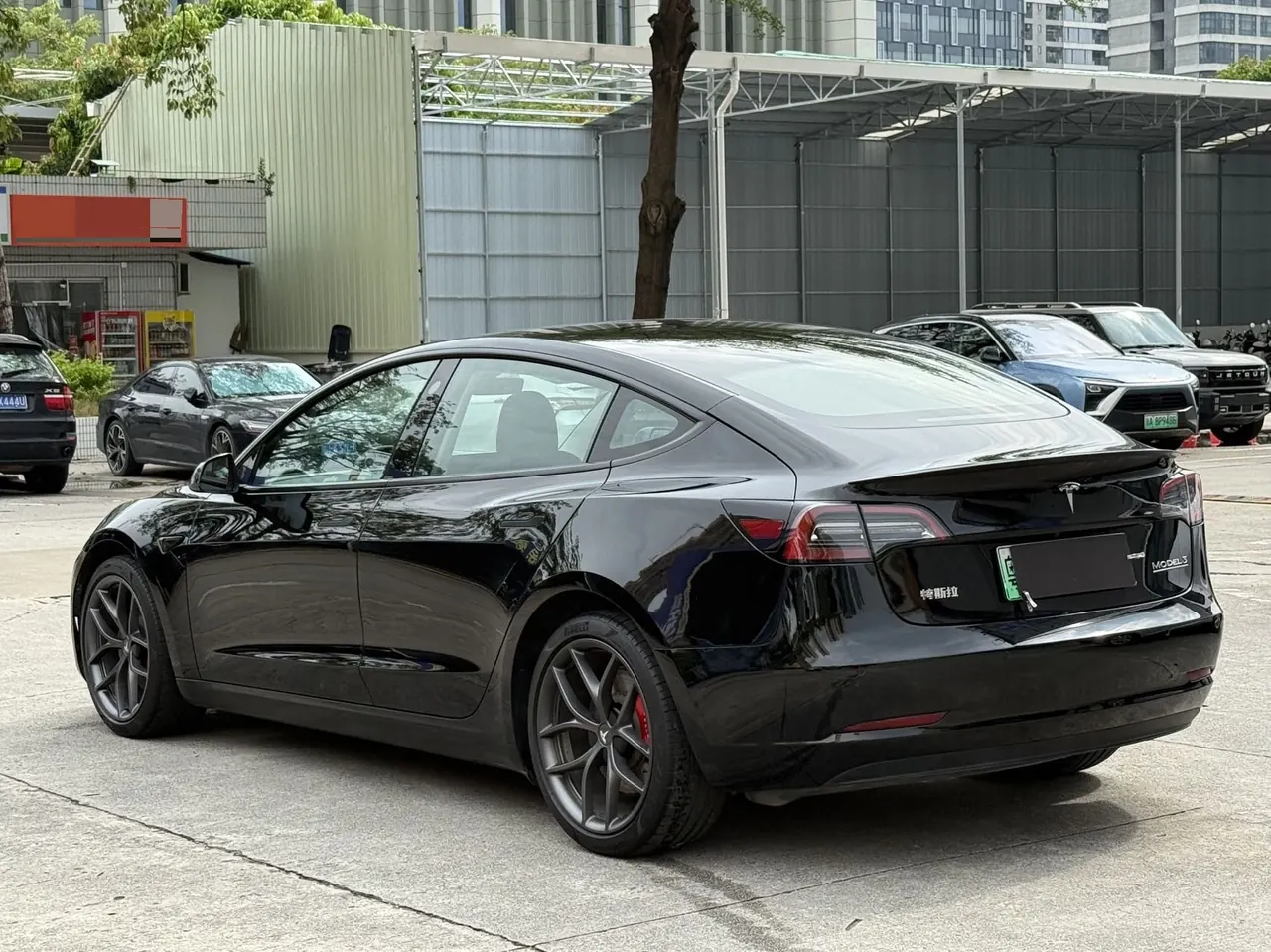 Tesla 2021 Model 3 Performance high-performance all-wheel drive automatic transmission 7
