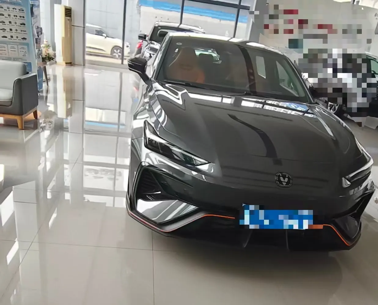 ChangAn 2025 UNI-V 2.0T Jin Qing type automatic gear 2