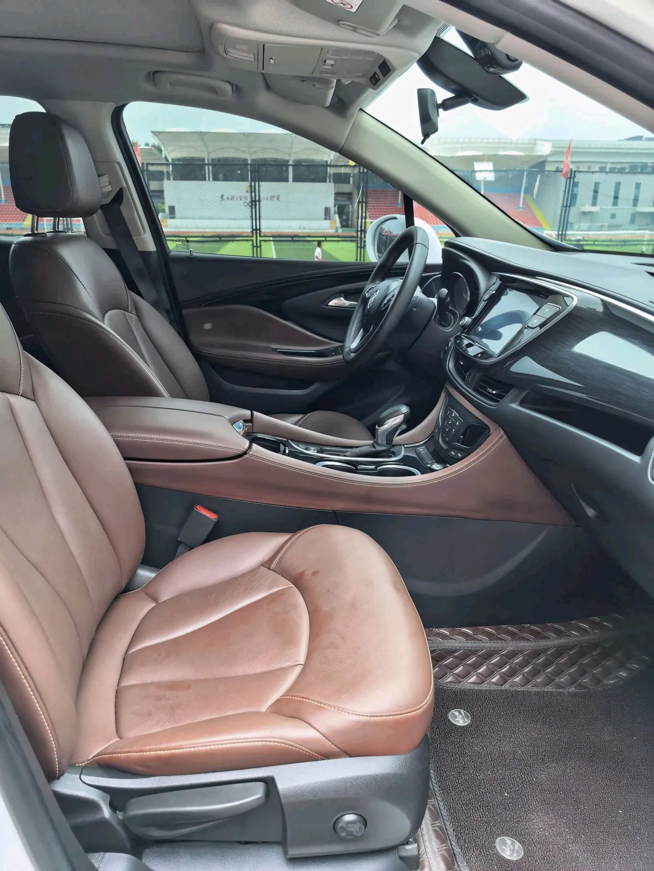Buick 2021 Angkewei 1.5T 532T Two-Drive Elite Automatic Gear 8