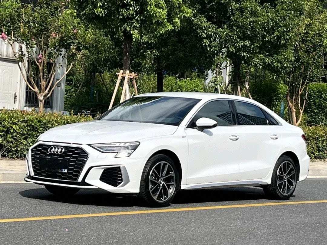 Open image lightbox: Audi 2021 A3L Limousine 1.4TFSI 35TFSI Aggressive Sports Automatic
