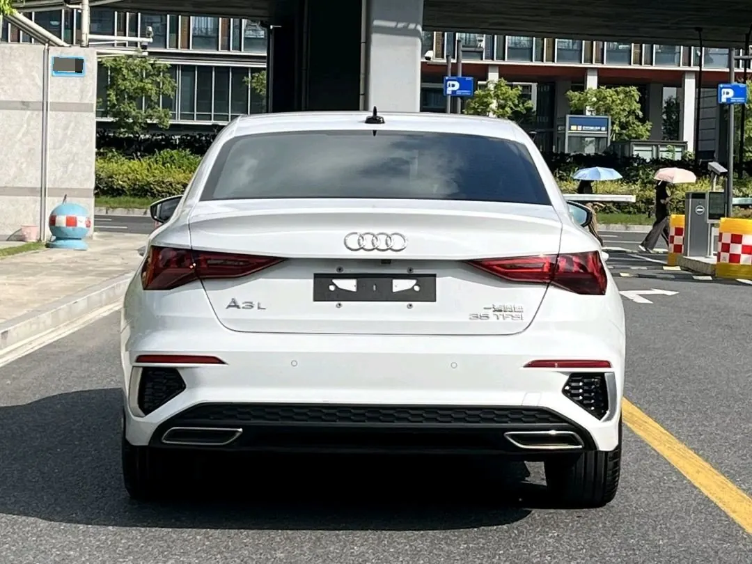 Audi 2021 A3L Limousine 1.4TFSI 35TFSI Aggressive Sports Automatic 8