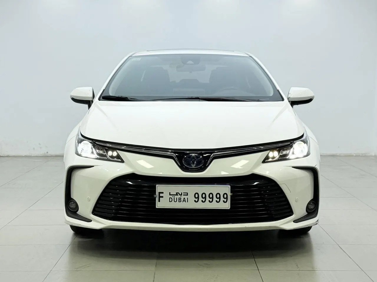 Toyota 2021 Corolla Double Engine 1.8 Stepless Elite Automatic Gear 2
