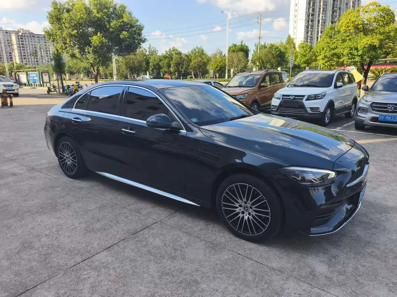 Open image lightbox: Mercedes Benz Class C 2026 C 260 L 48V 2.0T Sports Edition Automatic Gear