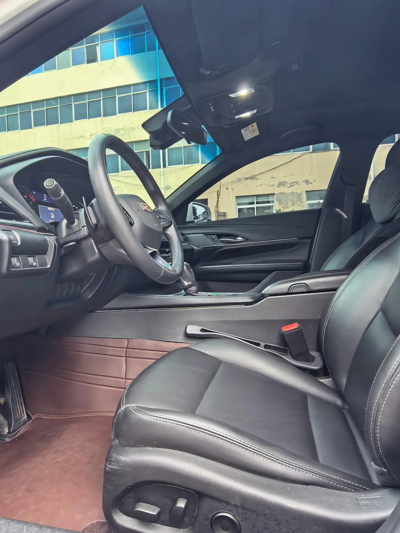 Cadillac 2021 CT4 2.0T 28T luxury automatic gear 4