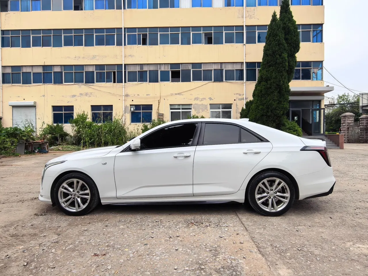 Cadillac 2021 CT4 2.0T 28T luxury automatic gear 6